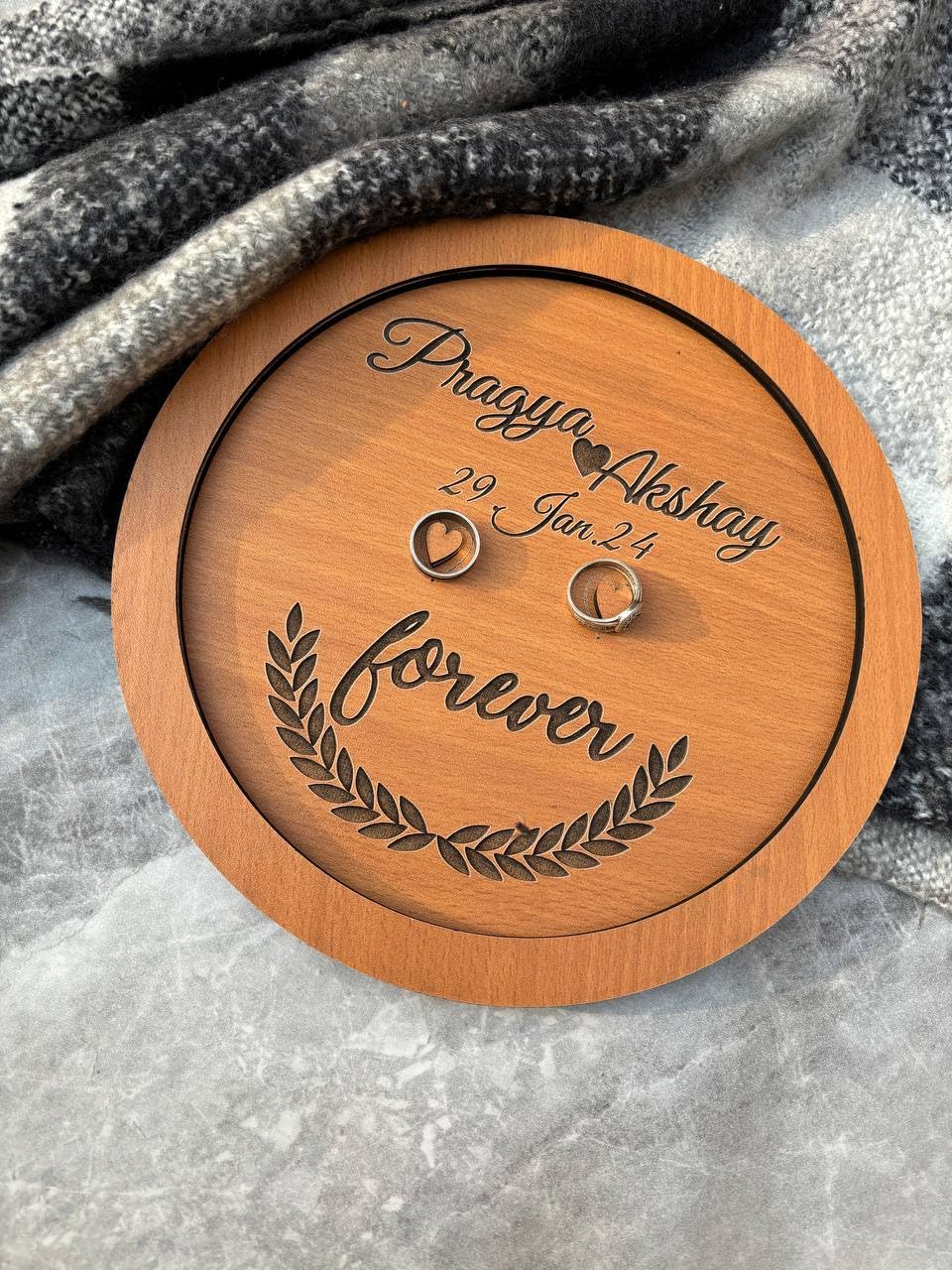 MustHome Engagement Ring tray ring holder platter | 30 x 20