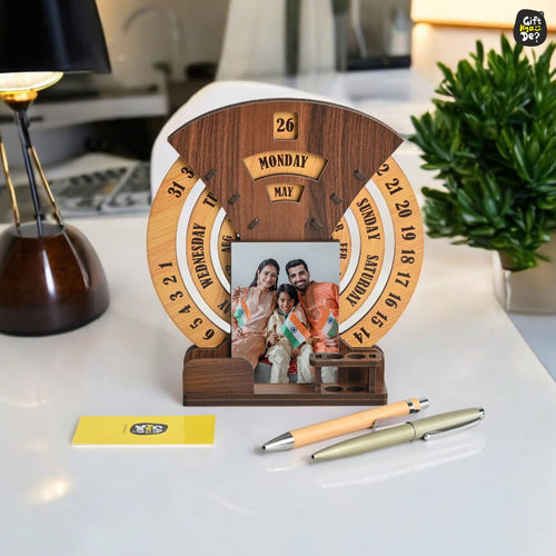 Eco-Friendly Round Calendar with Custom Photo Options |  The Eco-Friendly Round Calendar | Perfect for Corporate Gifting