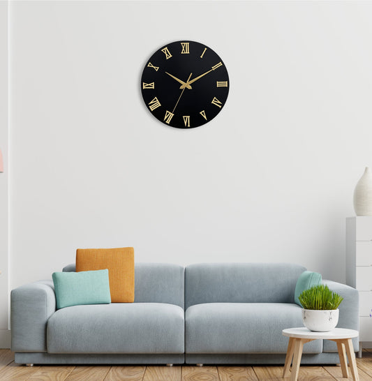 STYLISH ROMAN WOODEN WALL CLOCK